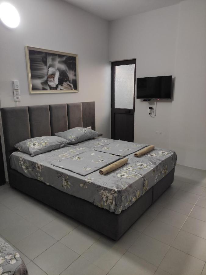 Klea Rooms Velipojë Exteriér fotografie