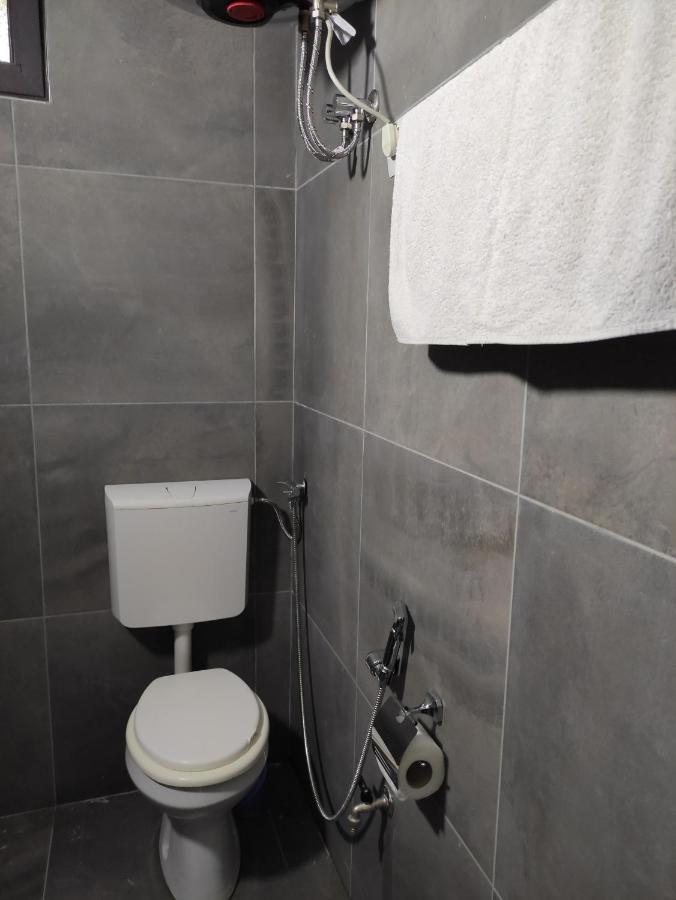 Klea Rooms Velipojë Exteriér fotografie